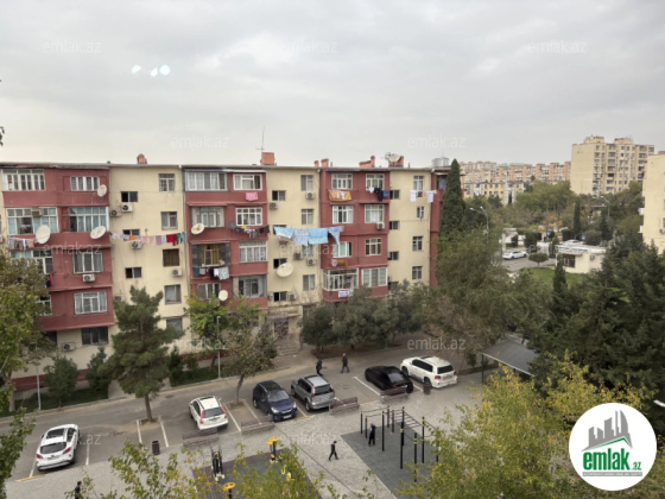 Satılır 3 otaqlı köhnə tikili 61 m²