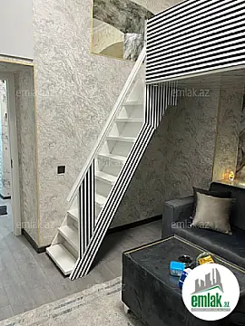 Satılır 1 otaqlı köhnə tikili 25 m²