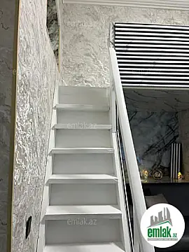 Satılır 1 otaqlı köhnə tikili 25 m²