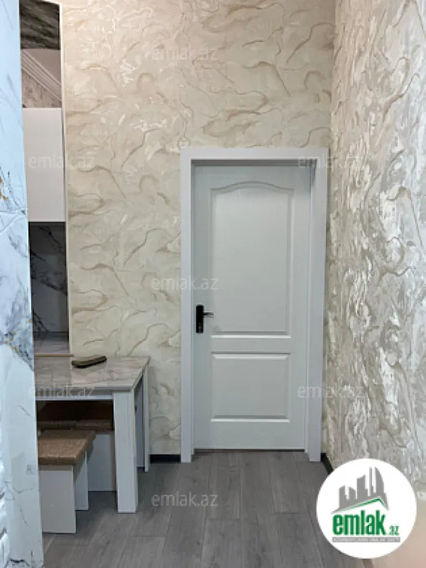 Satılır 1 otaqlı köhnə tikili 25 m²