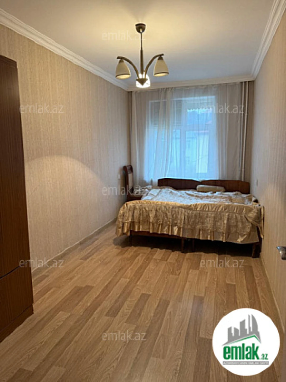 Satılır 3 otaqlı köhnə tikili 50 m²