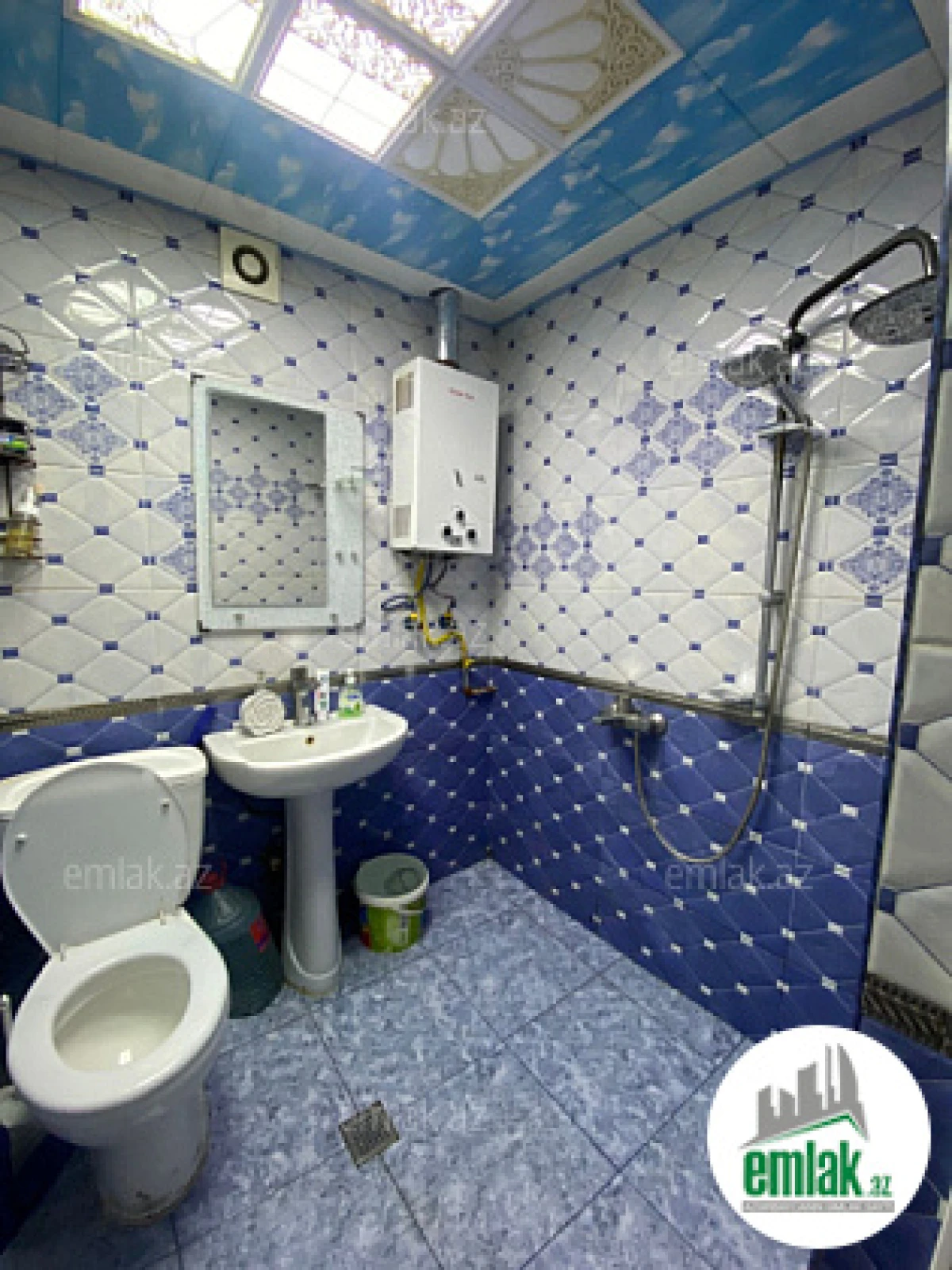 Satılır 3 otaqlı köhnə tikili 50 m²