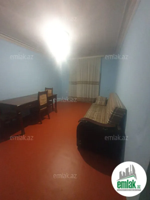 Satılır 3 otaqlı köhnə tikili 43.5 m²