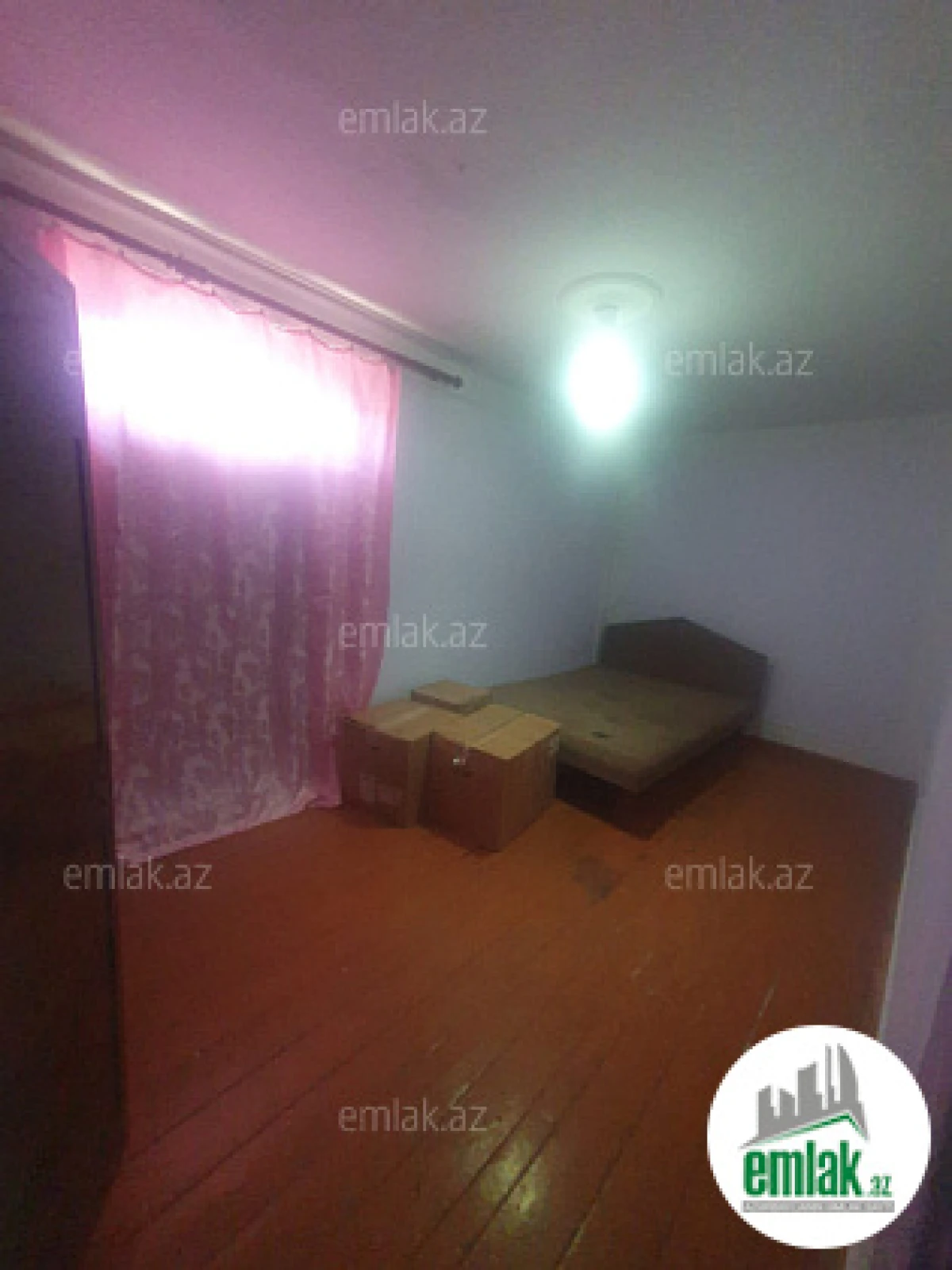 Satılır 3 otaqlı köhnə tikili 43.5 m²