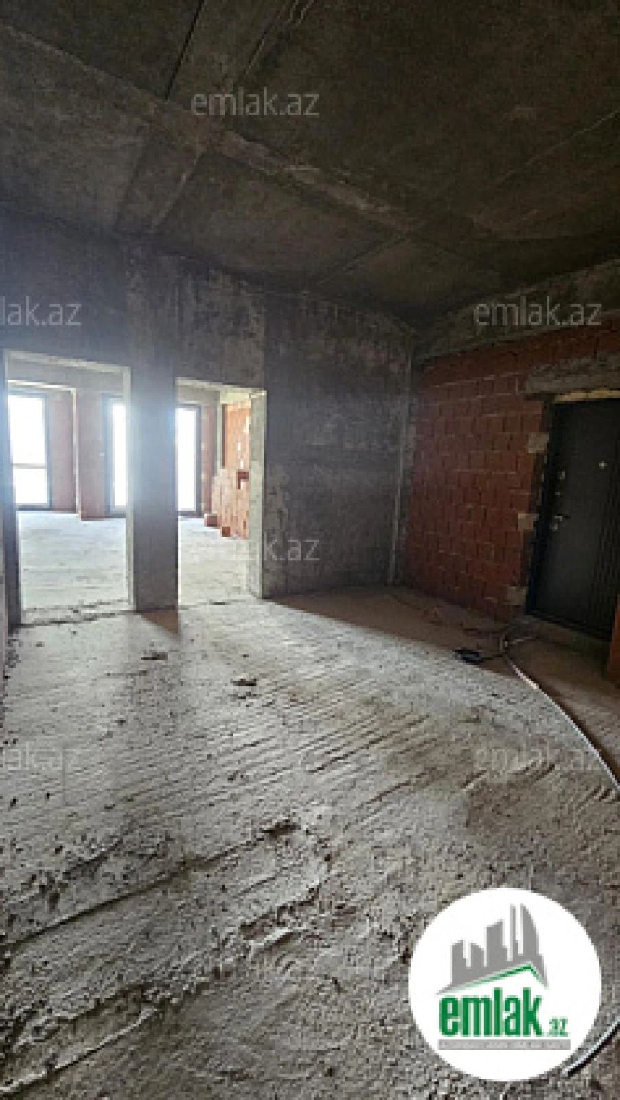 Satılır 2 otaqlı yeni tikili 90 m²