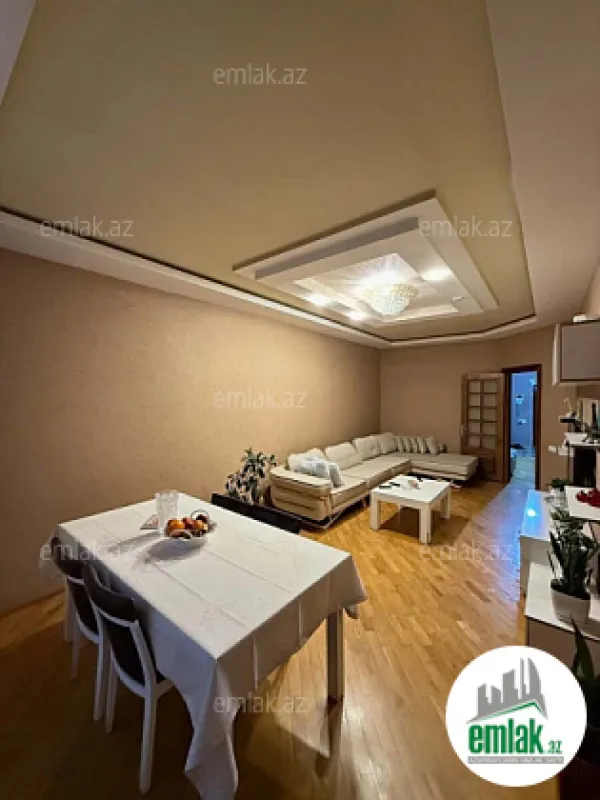 Satılır 2 otaqlı yeni tikili 95 m²