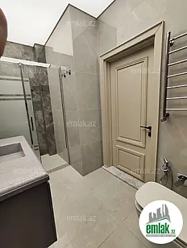 Satılır 3 otaqlı yeni tikili 84 m²