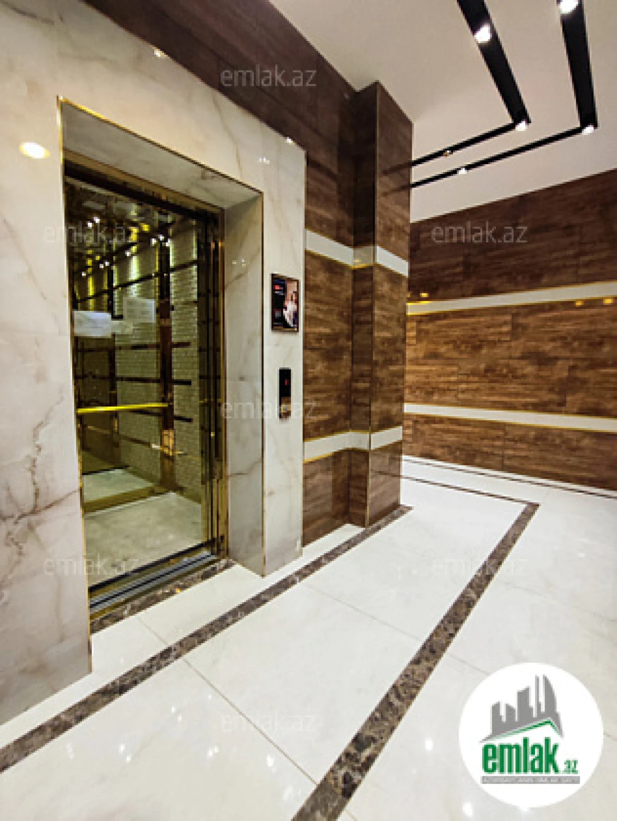 Satılır 3 otaqlı yeni tikili 84 m²