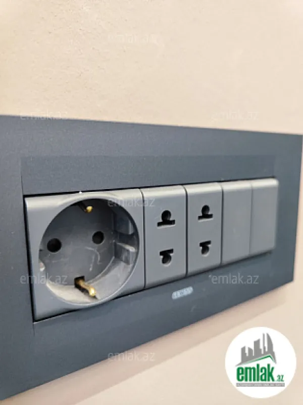 Satılır 3 otaqlı yeni tikili 84 m²