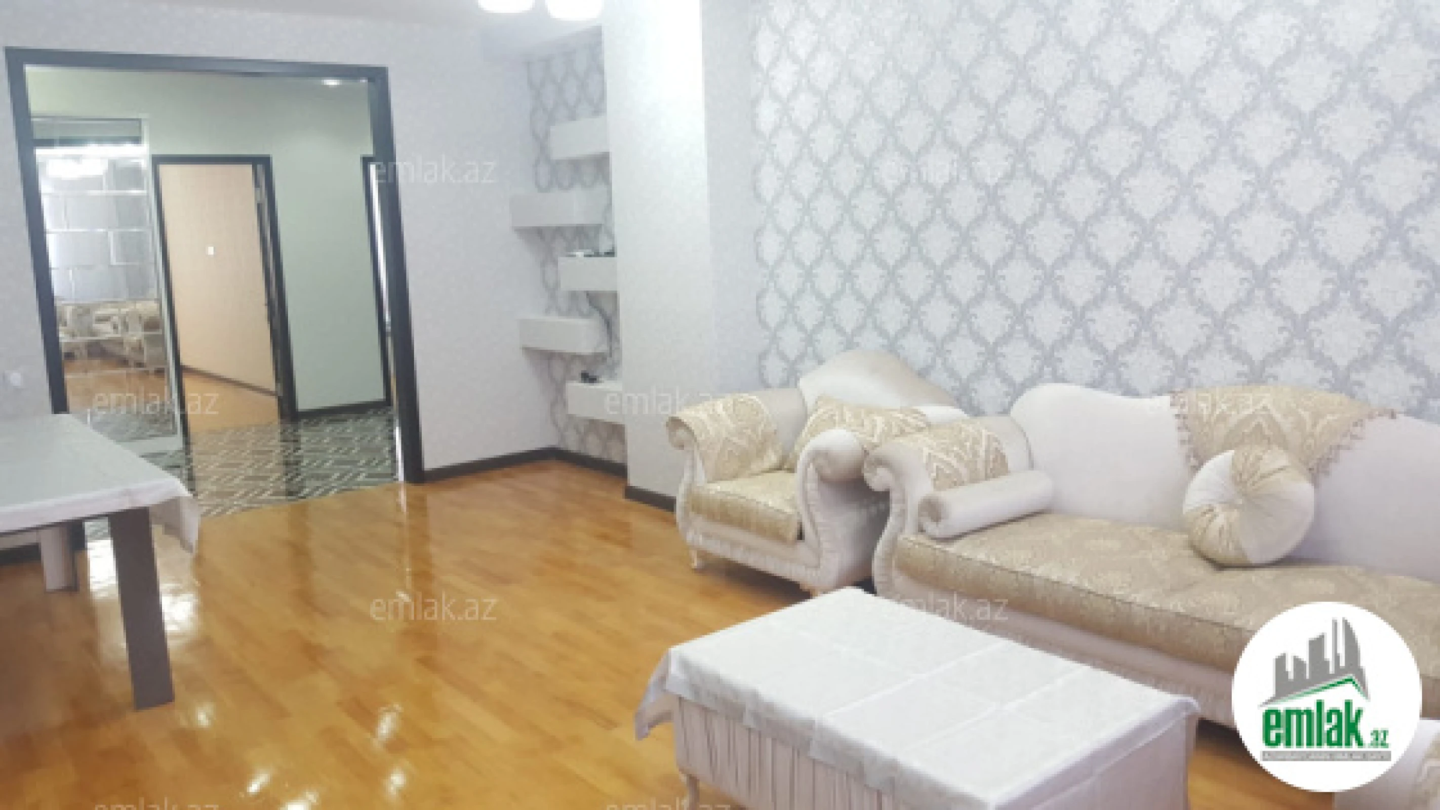 Satılır 3 otaqlı yeni tikili 136 m²