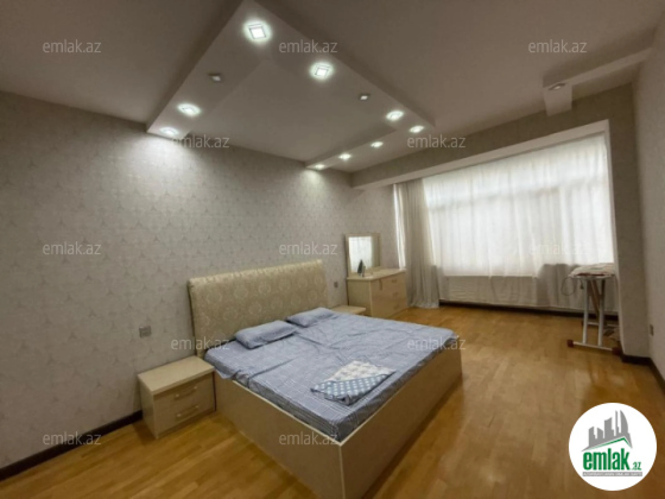 Satılır 3 otaqlı yeni tikili 136 m²