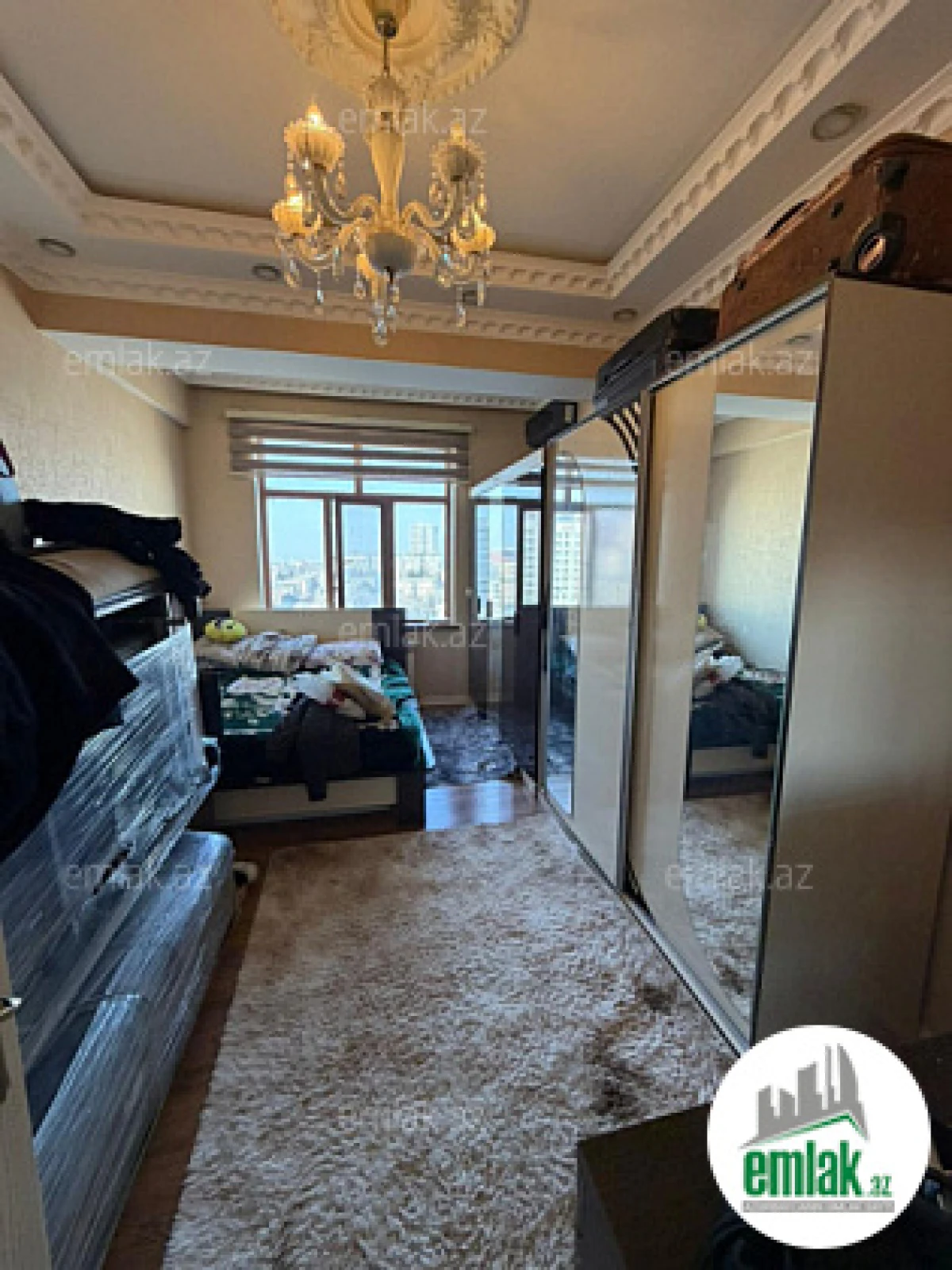 Satılır 3 otaqlı yeni tikili 90 m²