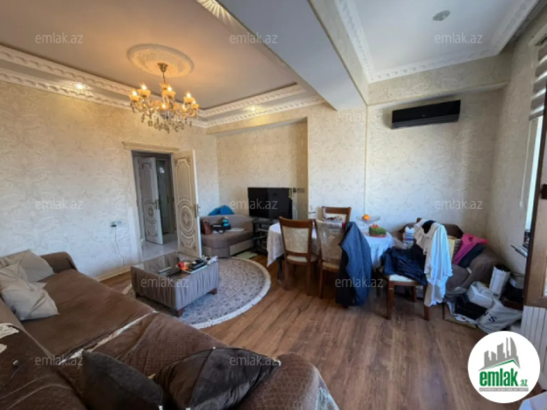 Satılır 3 otaqlı yeni tikili 90 m²