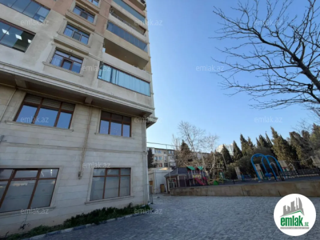 Satılır 3 otaqlı yeni tikili 90 m²