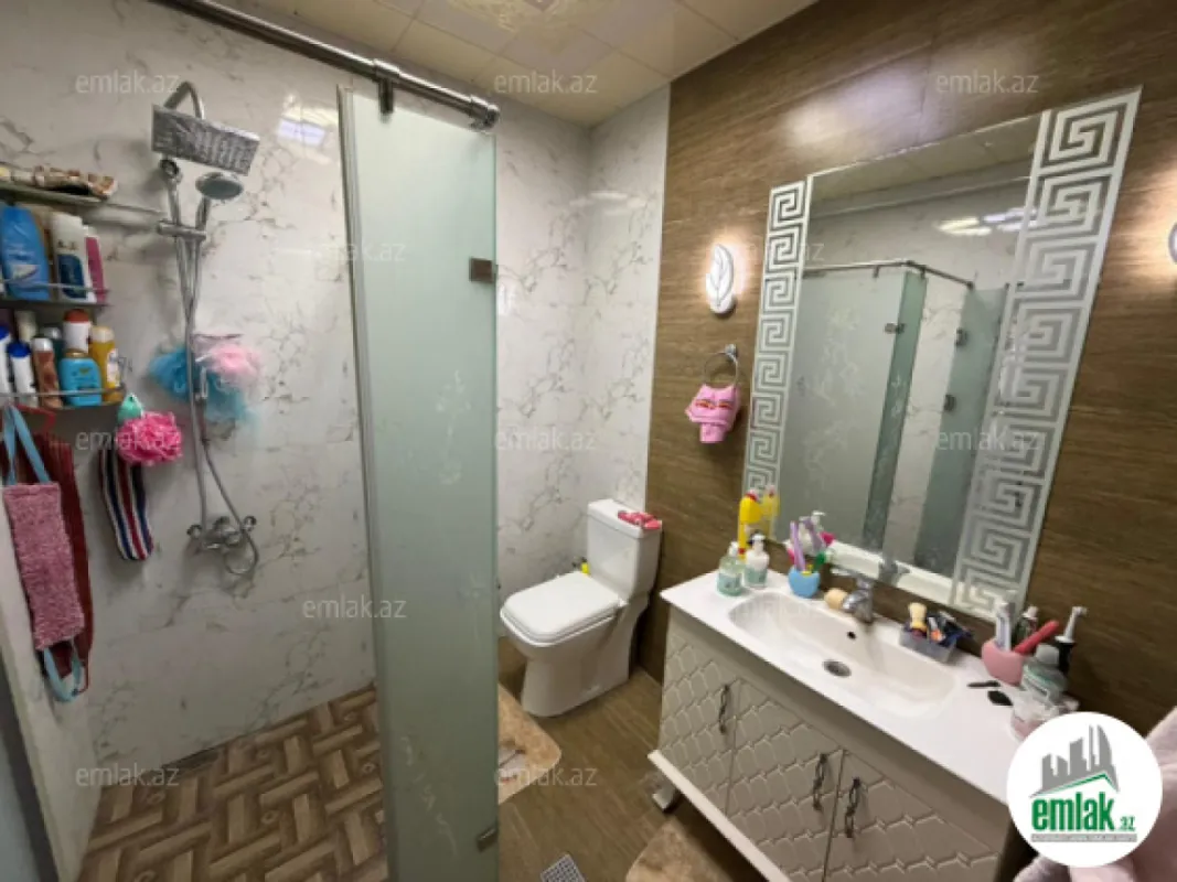 Satılır 3 otaqlı yeni tikili 90 m²