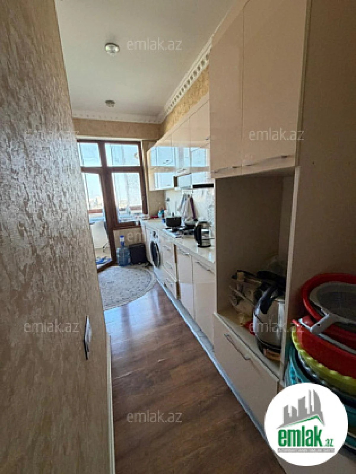 Satılır 3 otaqlı yeni tikili 90 m²