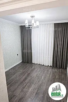 Satılır 2 otaqlı köhnə tikili 70 m²