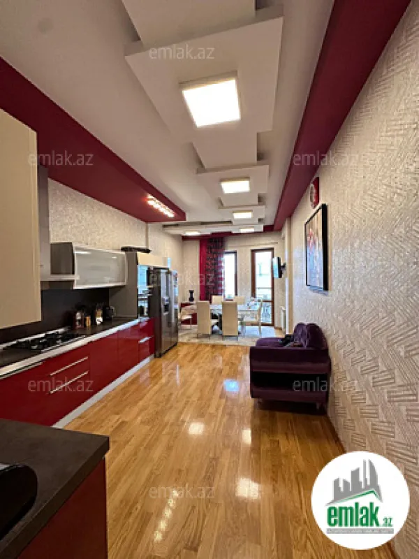 Satılır 4 otaqlı yeni tikili 185 m²