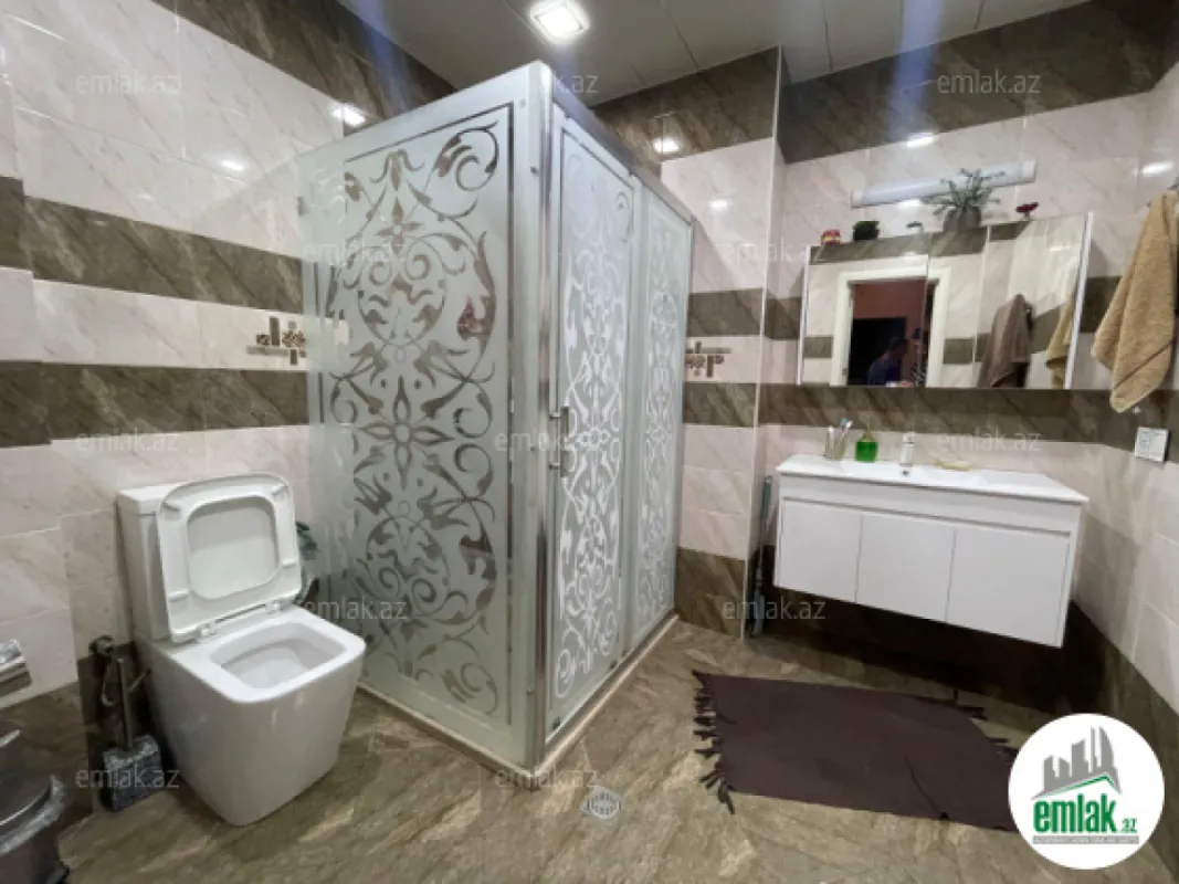 Satılır 3 otaqlı yeni tikili 137 m²