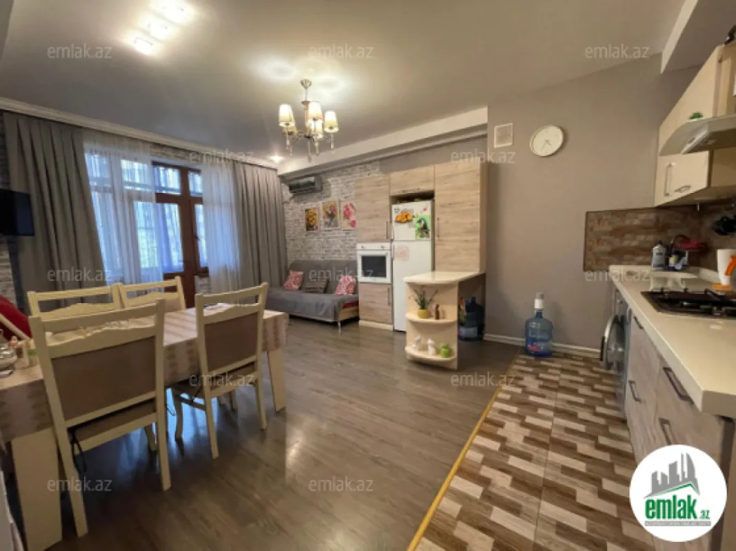 Satılır 3 otaqlı yeni tikili 137 m²