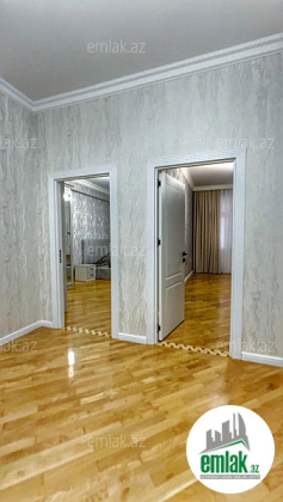 Satılır 4 otaqlı yeni tikili 155 m²