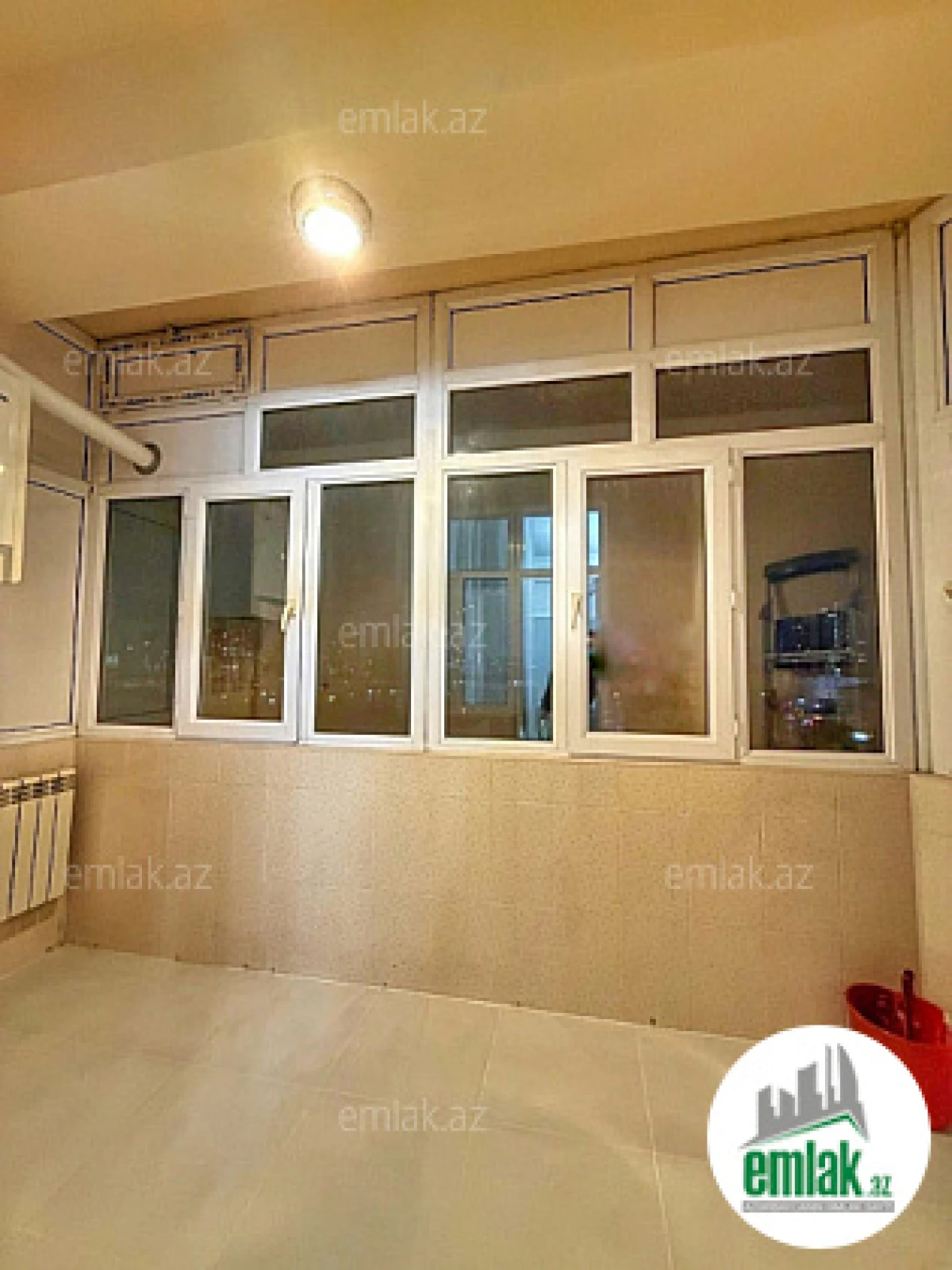 Satılır 4 otaqlı yeni tikili 155 m²