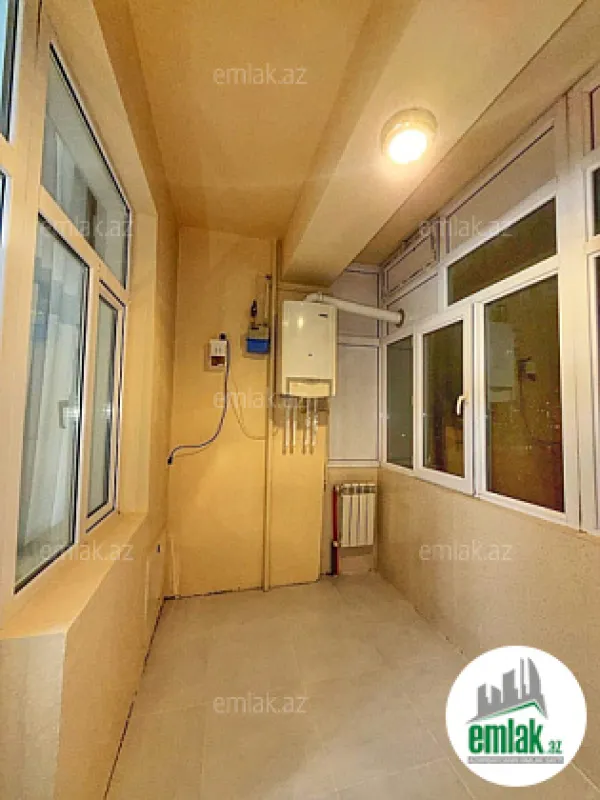 Satılır 4 otaqlı yeni tikili 155 m²