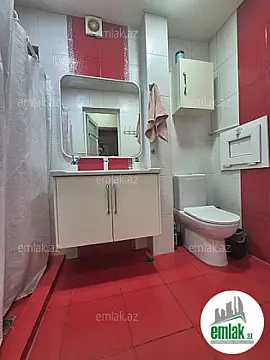 Satılır 3 otaqlı köhnə tikili 90 m²
