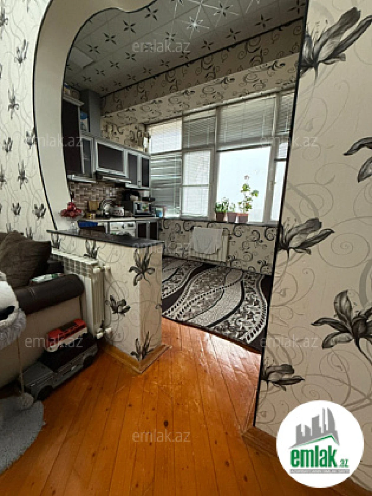 Satılır 2 otaqlı yeni tikili 70 m²