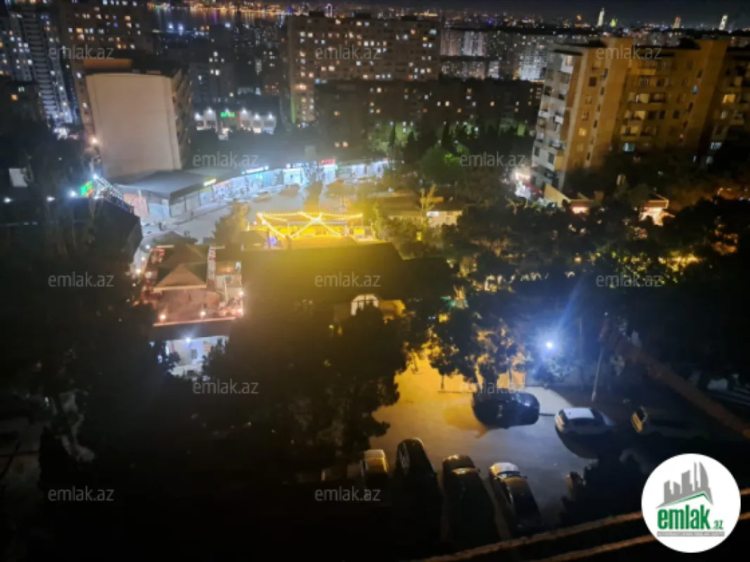 Satılır 2 otaqlı köhnə tikili 55 m²