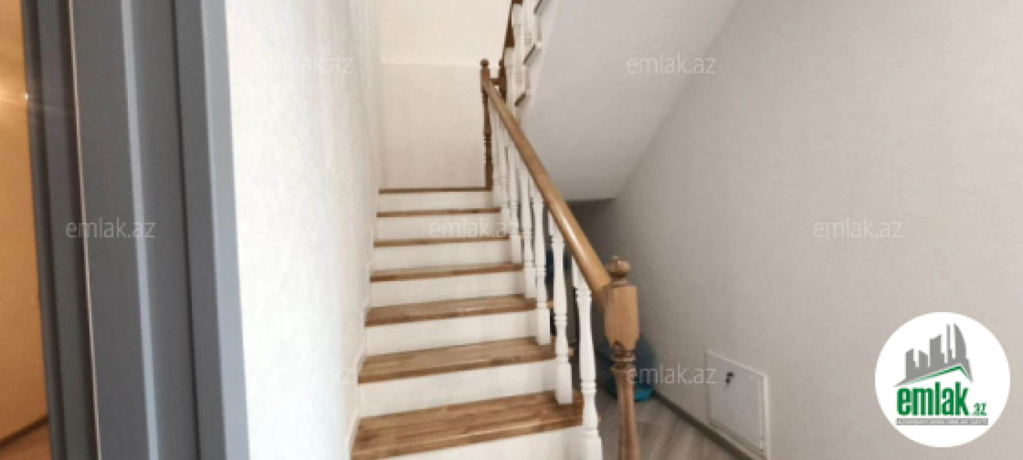 Satılır 5 otaqlı həyət evi 160 m²