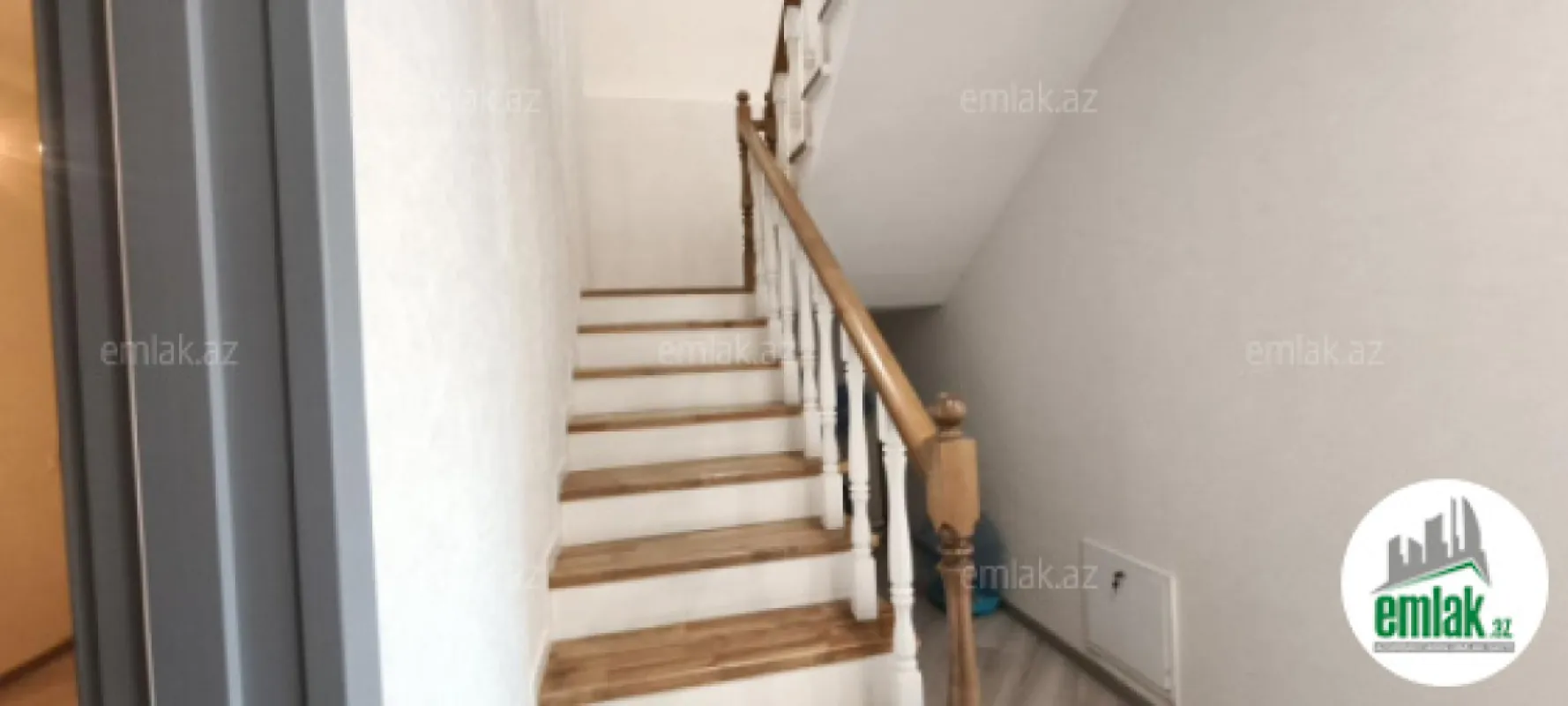 Satılır 5 otaqlı həyət evi 160 m²