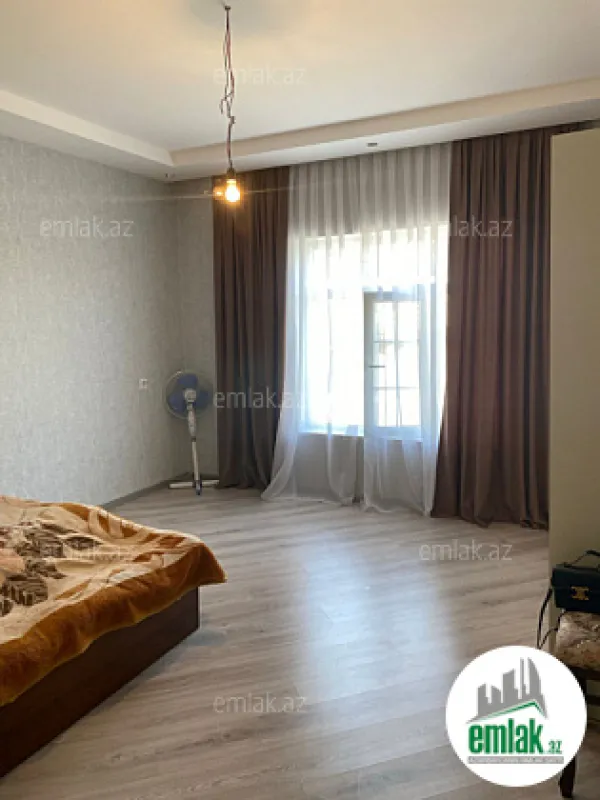 Satılır 5 otaqlı həyət evi 160 m²