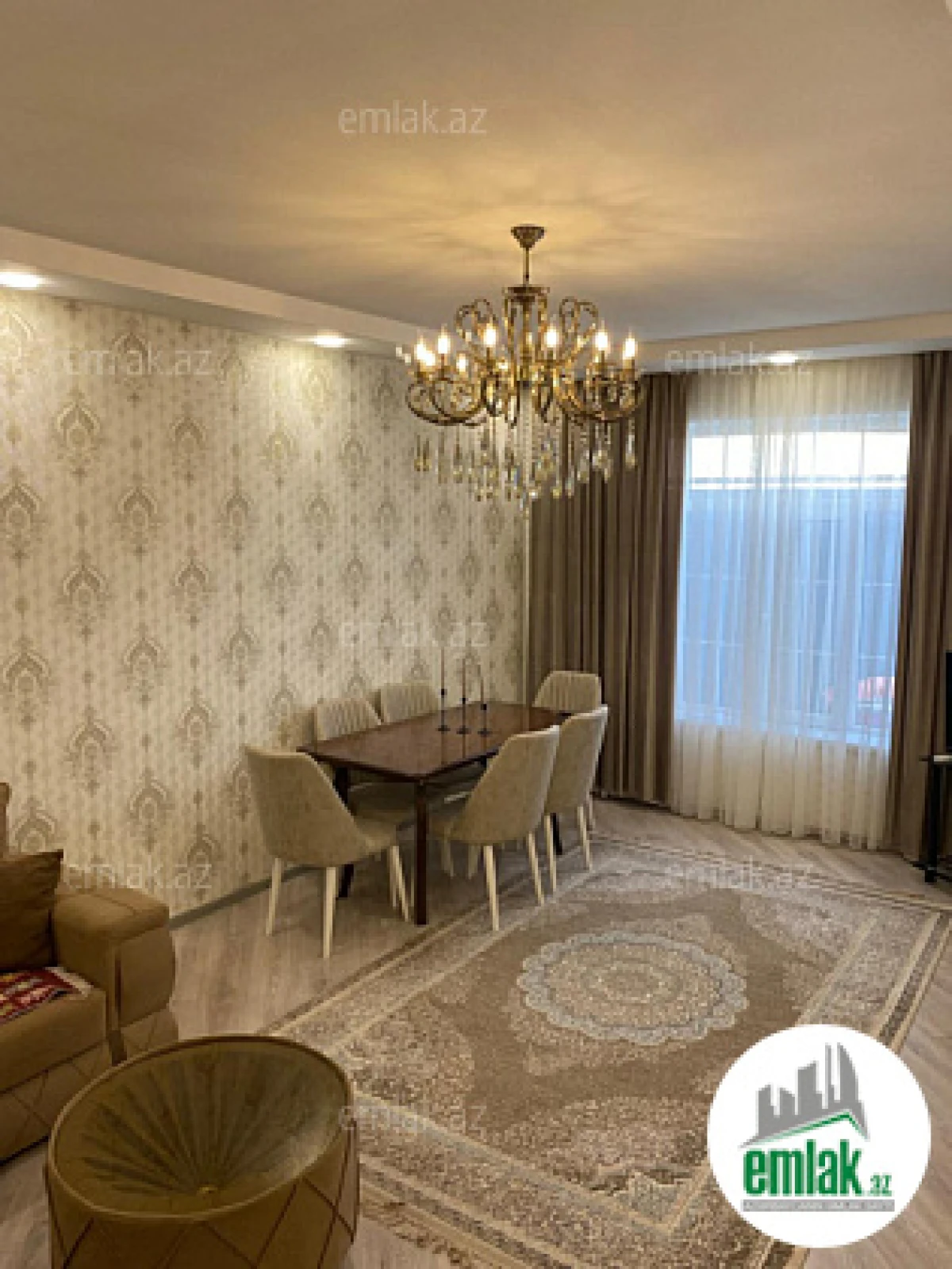 Satılır 5 otaqlı həyət evi 160 m²