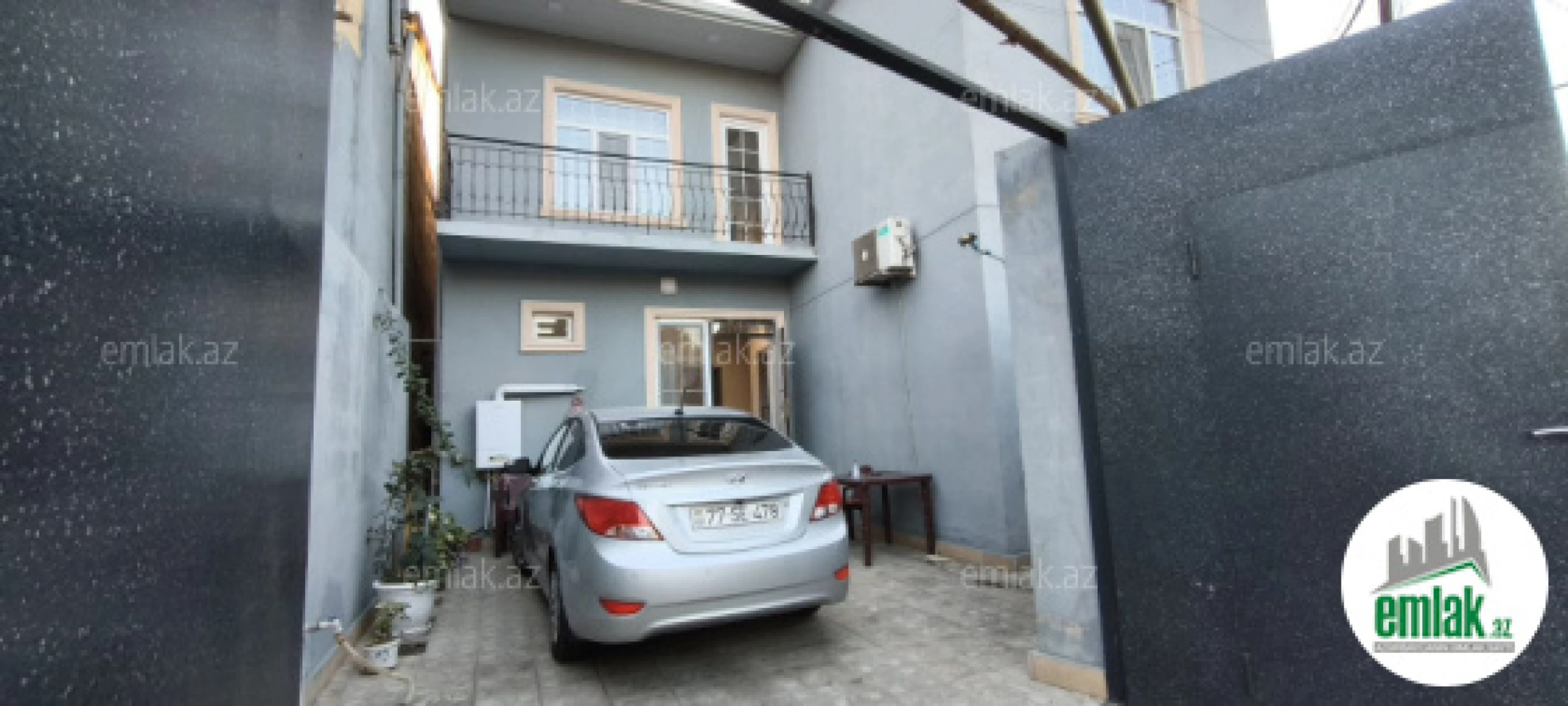 Satılır 5 otaqlı həyət evi 160 m²