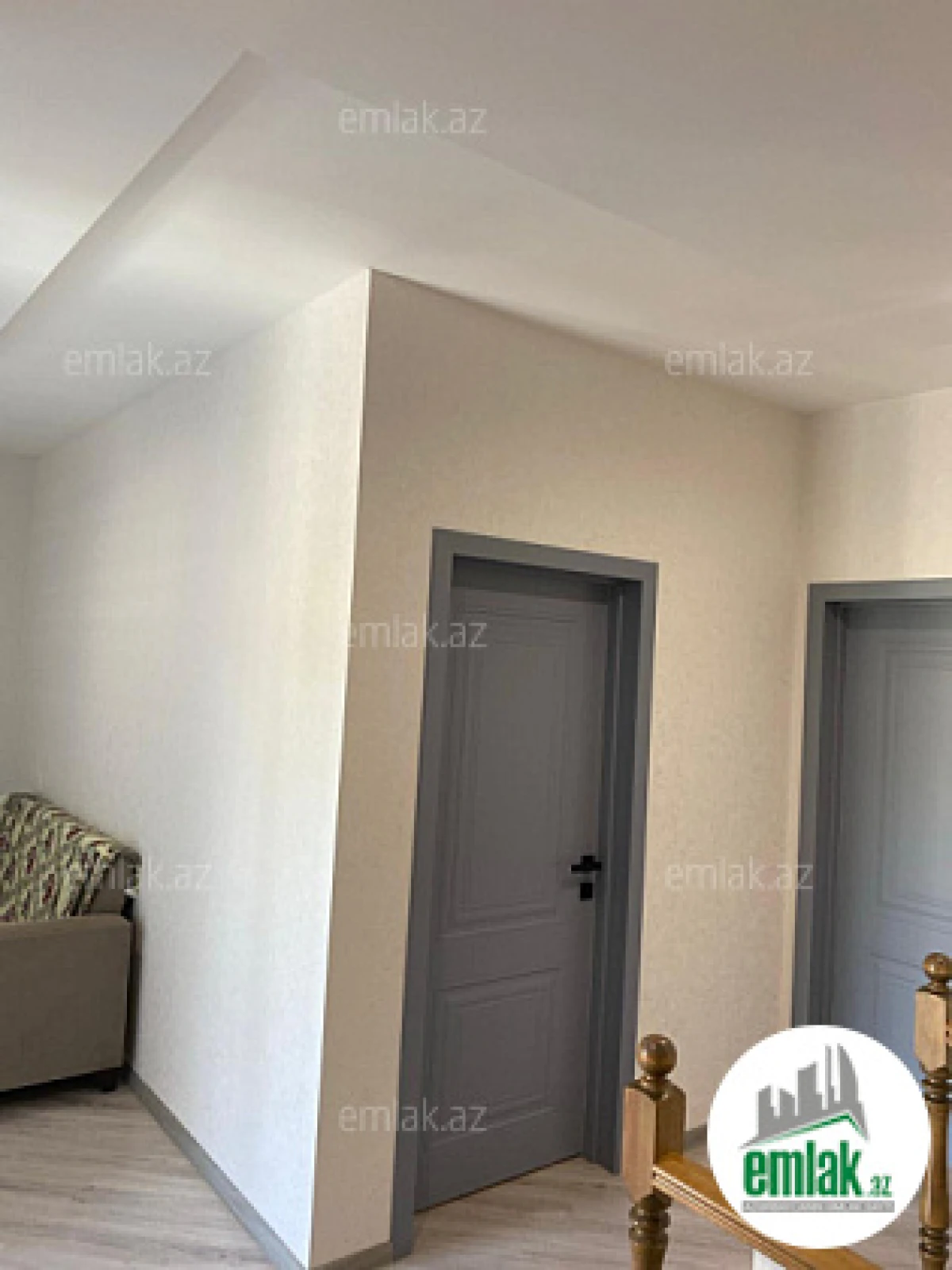 Satılır 5 otaqlı həyət evi 160 m²