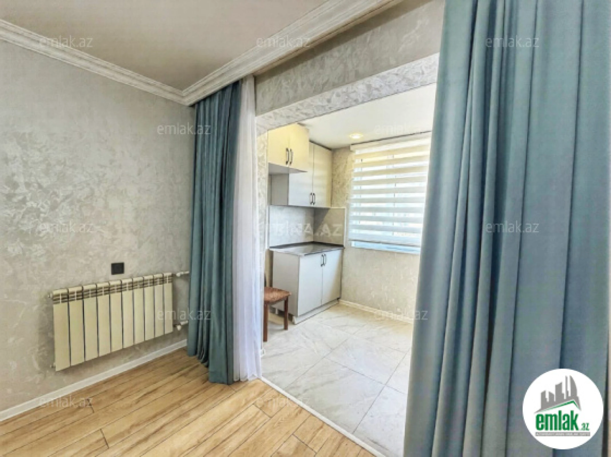 Satılır 2 otaqlı köhnə tikili 40 m²