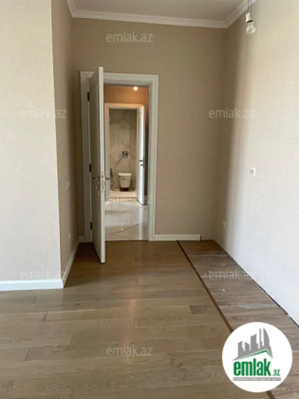 Satılır 3 otaqlı yeni tikili 72 m²