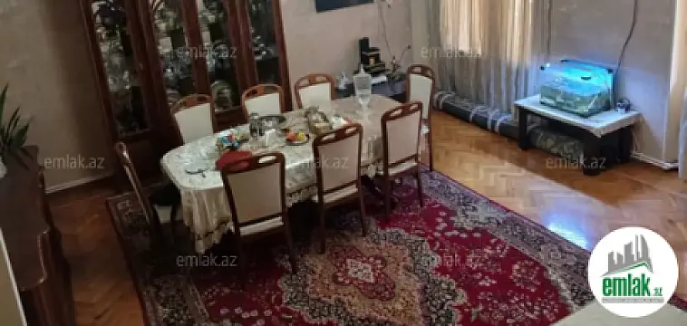 Satılır 4 otaqlı köhnə tikili 110 m² — Bakı 4 otaq 110.00 m²