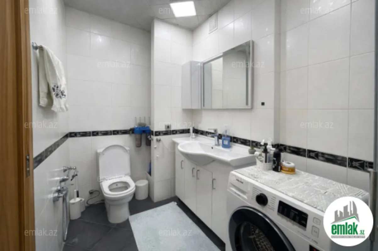 Satılır 3 otaqlı yeni tikili 170 m²