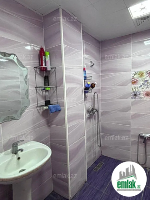 Satılır 2 otaqlı yeni tikili 65 m²