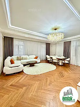 Satılır 3 otaqlı köhnə tikili 138 m² — Bakı 3 otaq 138.00 m²