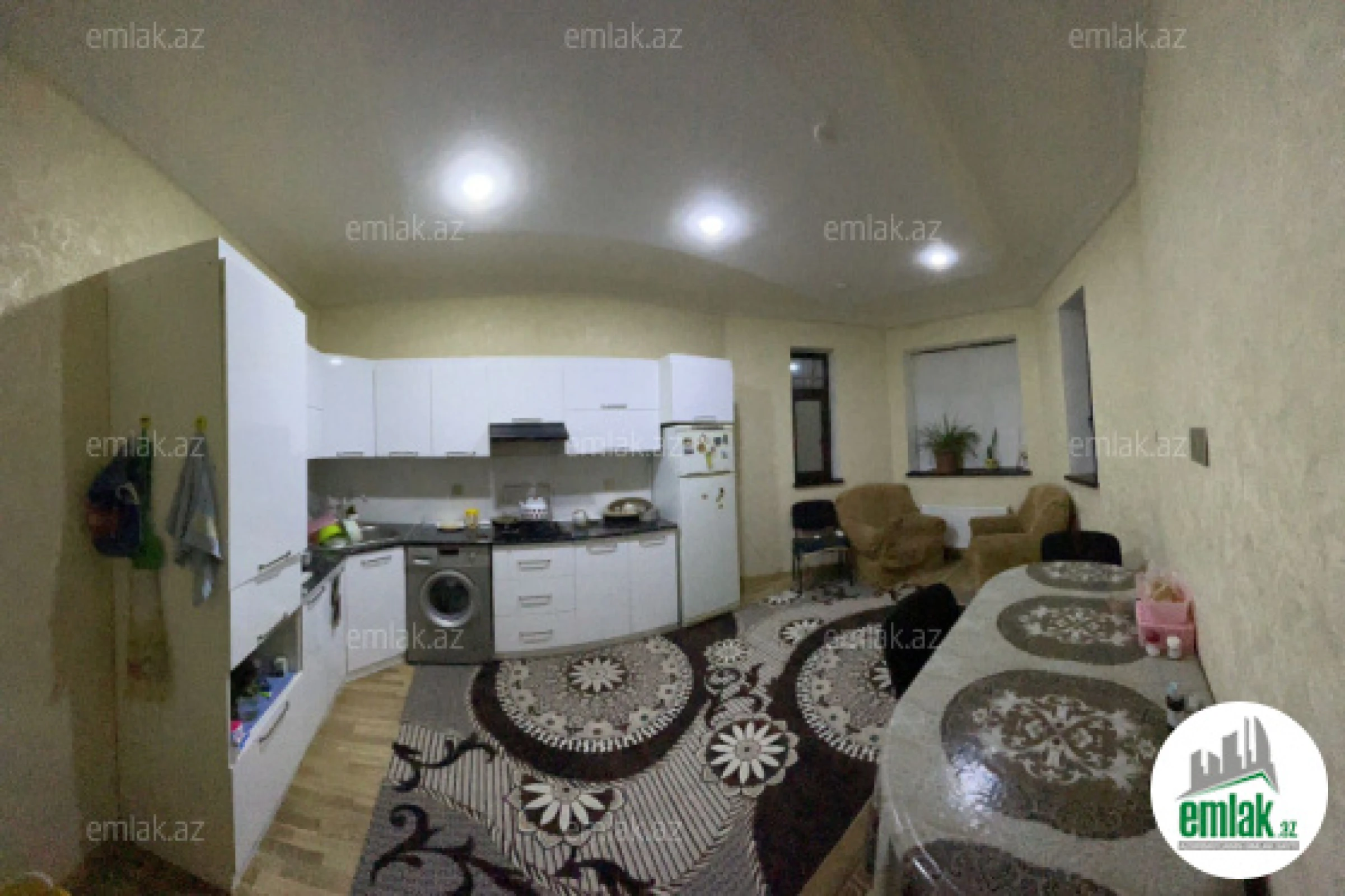 Satılır 6 otaqlı həyət evi 220 m²