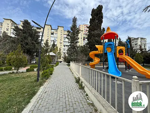 Satılır 2 otaqlı köhnə tikili 65 m² — Bakı 2 otaq 65.00 m²