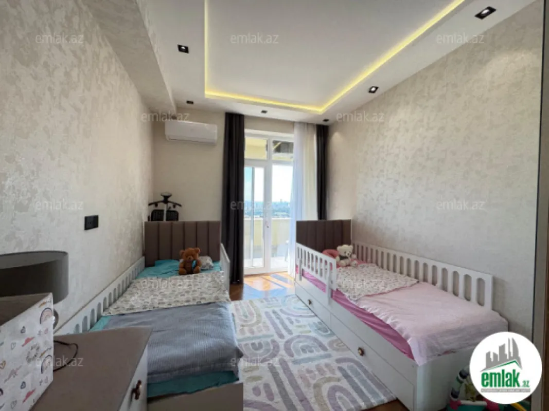 Satılır 3 otaqlı yeni tikili 97 m²