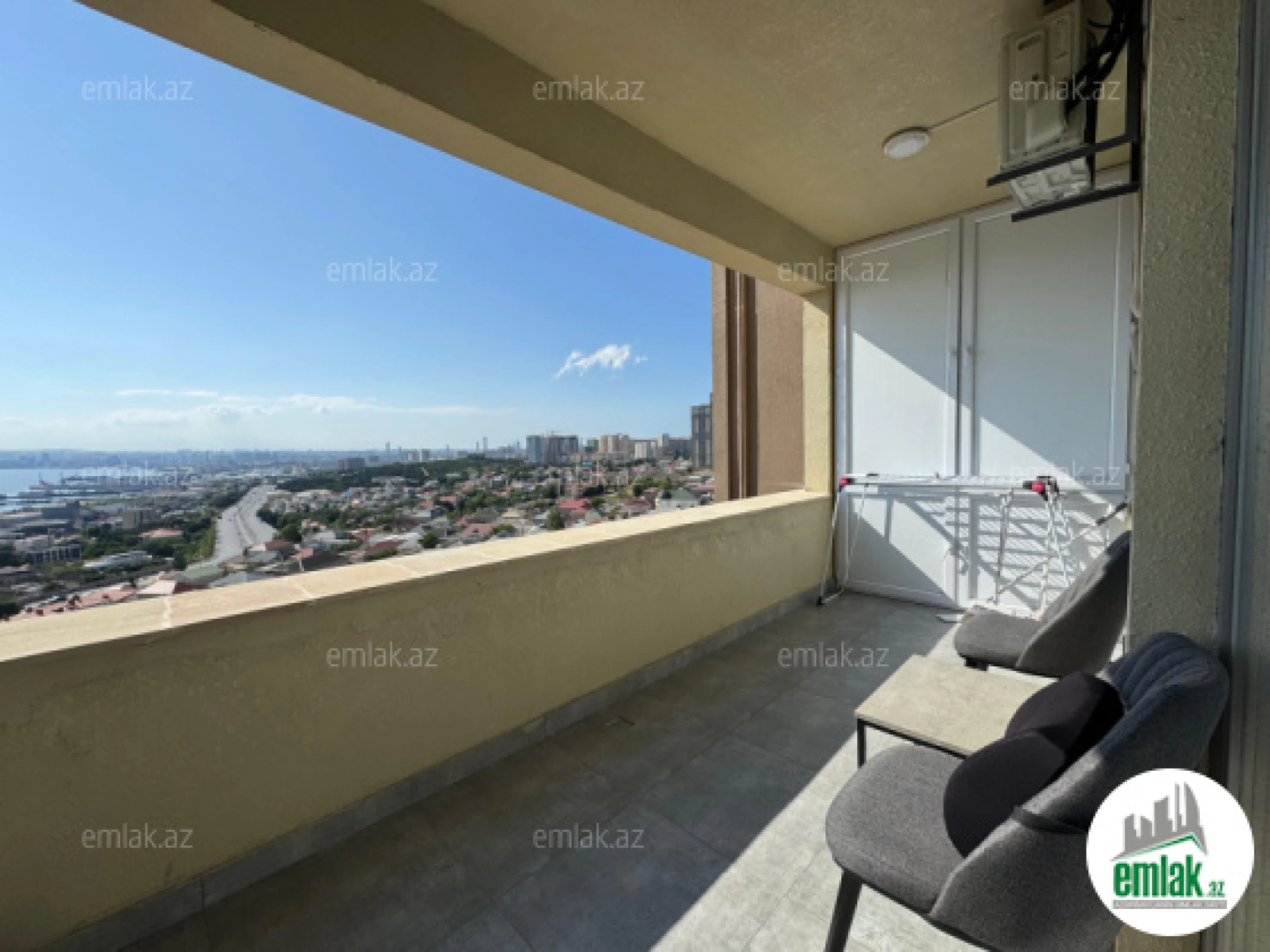 Satılır 3 otaqlı yeni tikili 97 m²