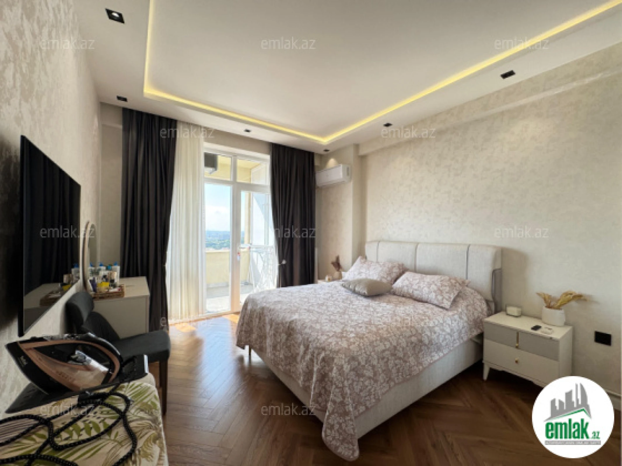 Satılır 3 otaqlı yeni tikili 97 m²