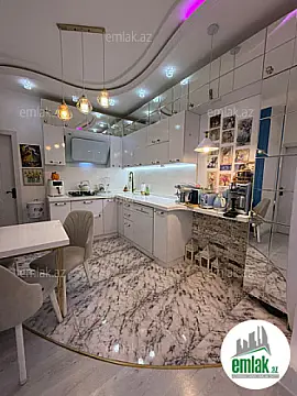 Satılır 3 otaqlı yeni tikili 90 m²