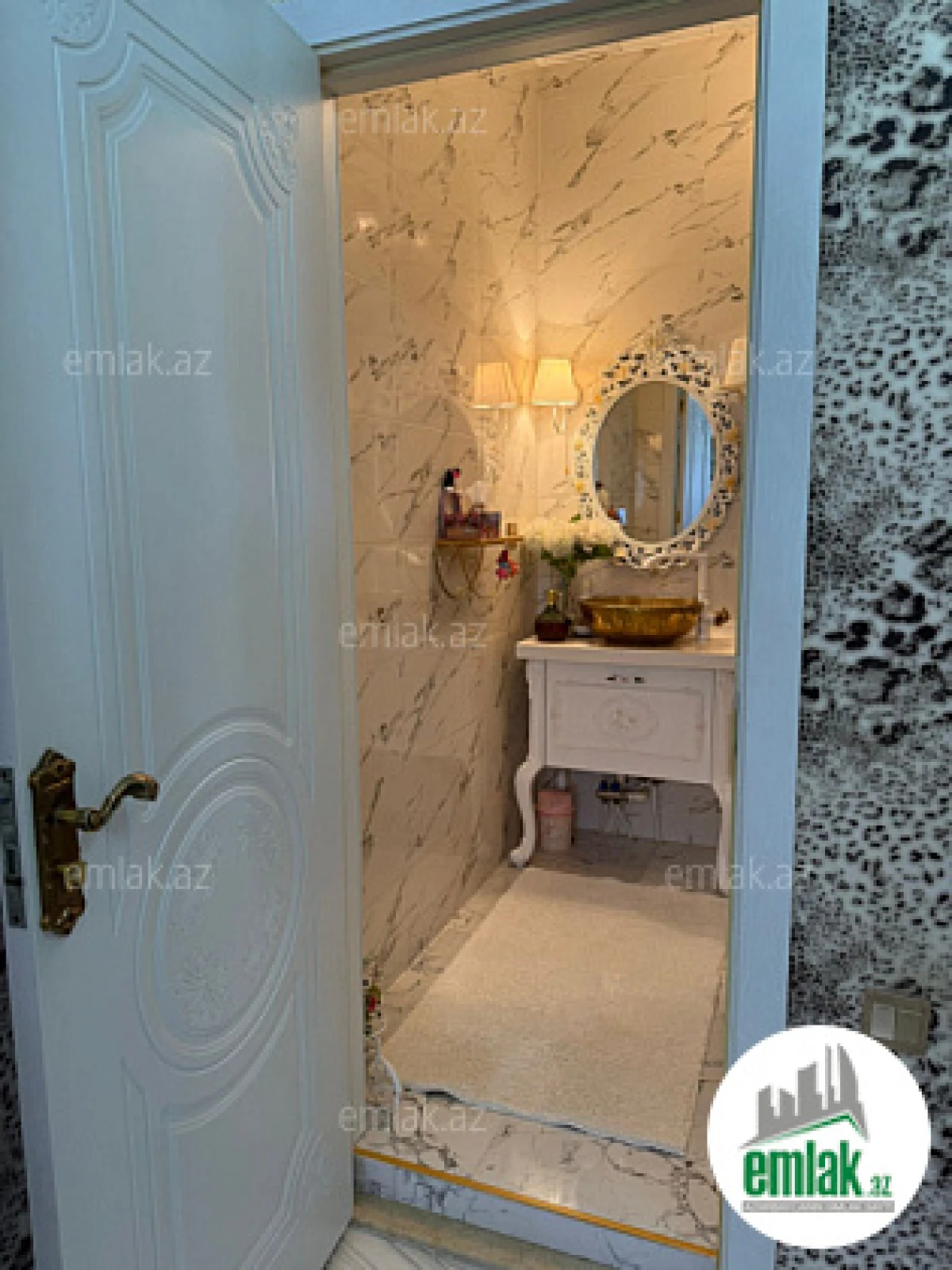 Satılır 3 otaqlı yeni tikili 90 m²