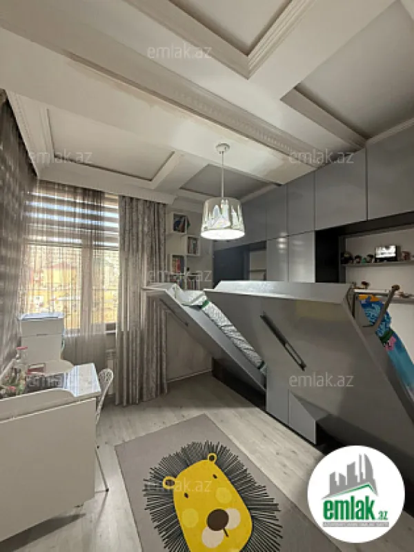 Satılır 3 otaqlı yeni tikili 90 m²